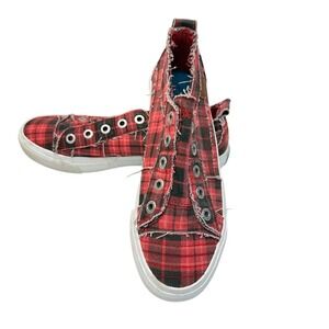 Blowfish Malibu Red Plaid Distressed Slip On Sneakers Women's 10 Shoes Christmas
